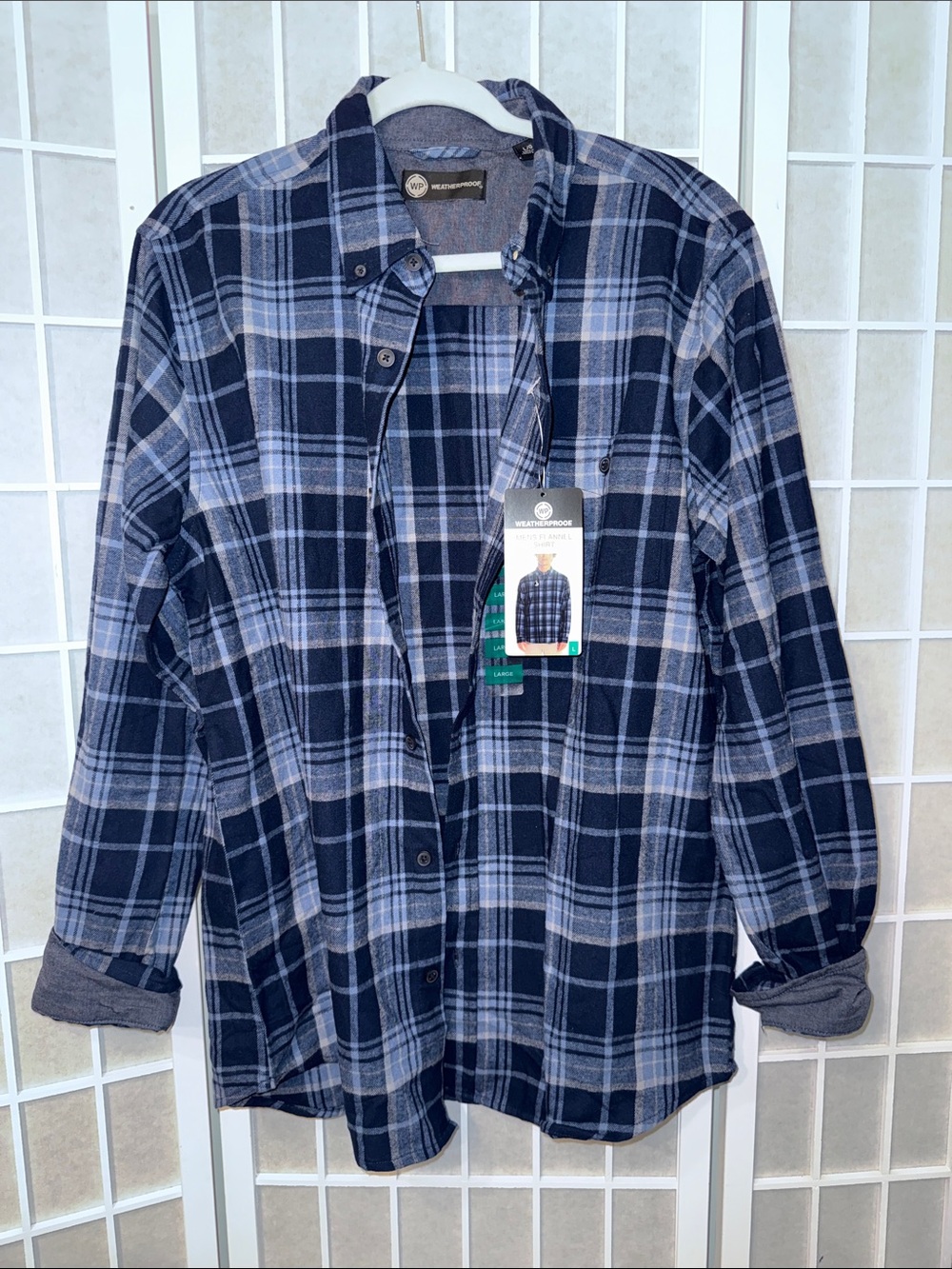 Weatherproof Men's Blue and Gray Plaid Button-Down Shirt Size L NWT